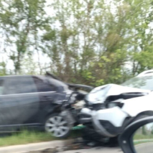 Accident rutier grav cu fostul fotbalist Ionel Ganea