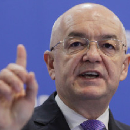 Franța ia în considerare obiectivul de 5% din PIB pentru cheltuielile de apărare
