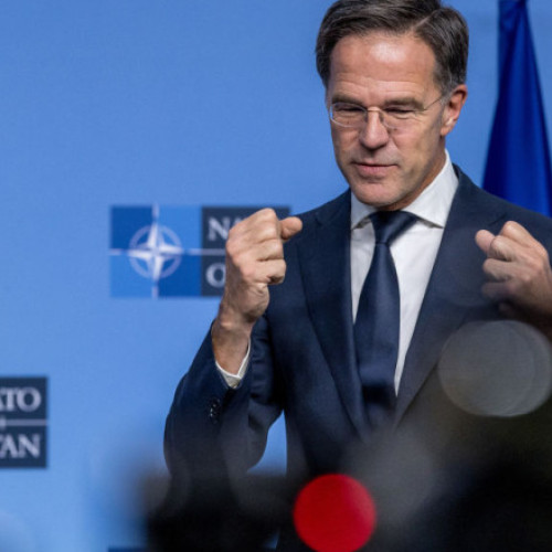 Mark Rutte îl felicită pe Nicușor Dan pentru victoria sa în alegerile prezidențiale