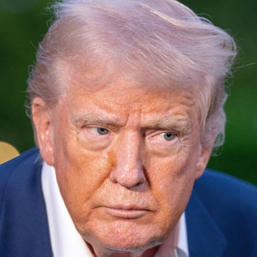 Donald Trump apără interzicerea studenților străini la Harvard