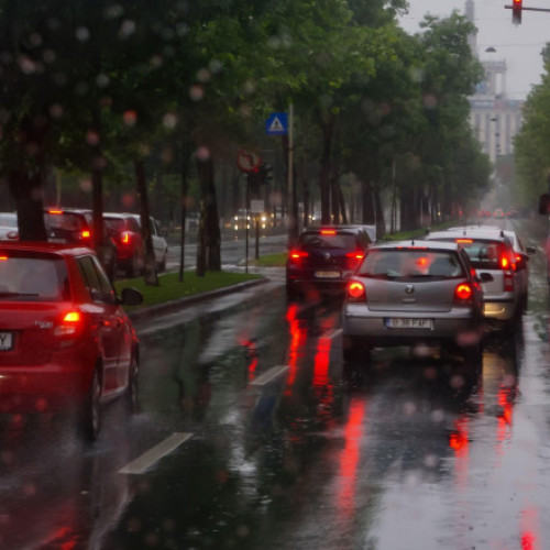 Vreme rece în următoarea săptămână, cu îmbunătățiri așteptate din iunie