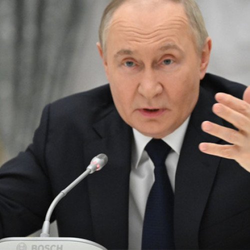 Rusia va restricționa serviciile externe, afirmă Putin