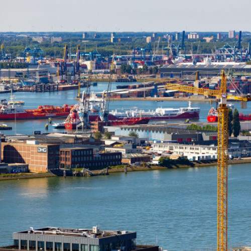 Cel mai mare port din Europa se pregătește pentru un eventual război cu Rusia (Finacial Times)