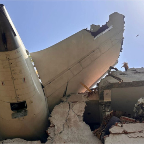 „De ce ai oprit motorul?”. Ancheta preliminară în cazul avionului prăbușit în India scoate la iveală un detaliu înfricoșător
