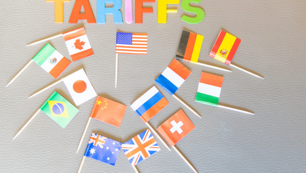 Tarifele vamale americane afectează companiile și consumatorii din SUA, nu doar țările străine