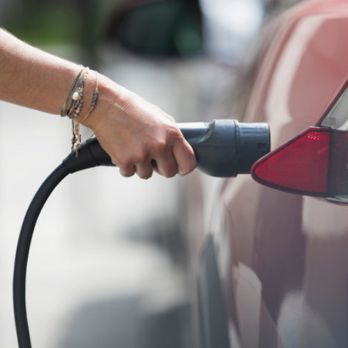 Exclusiv Guvernul va renunța treptat la programul Rabla Clasic. Fechet: Vrem să putem plăti o parte din leasing pentru mașini electrice