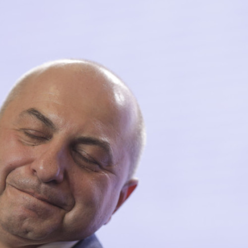 Cum candidatul PSD-PNL Cătălin Cîrstoiu își protejează averea câștigată prin onestitate, munca și renumele său, deși presiunea a fost și mai mare în ultimii 20 de ani?