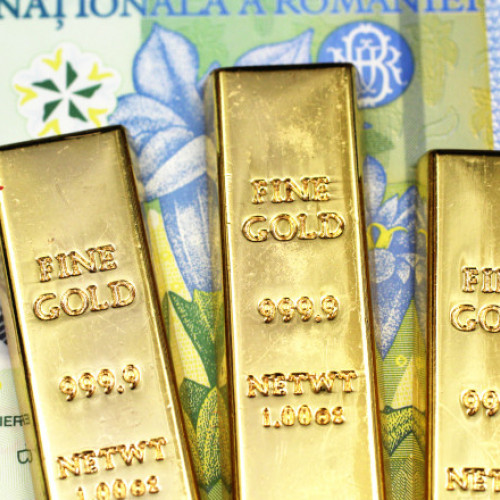 Marți, nou record aur: Gramul a crescut cu 2,9124 lei (0,87%) la 336,2958 lei, după comunicarea BNR. Euro: 4,9705 lei (0,05 bani mai mult), iar dolarul: 4,6276 lei (2,02 bani mai sus).