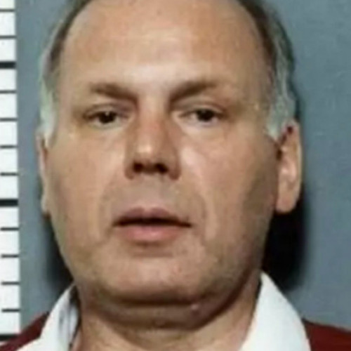 Britanic fugit și căutat de mulți ani, prins în Heathrow după 27 de ani