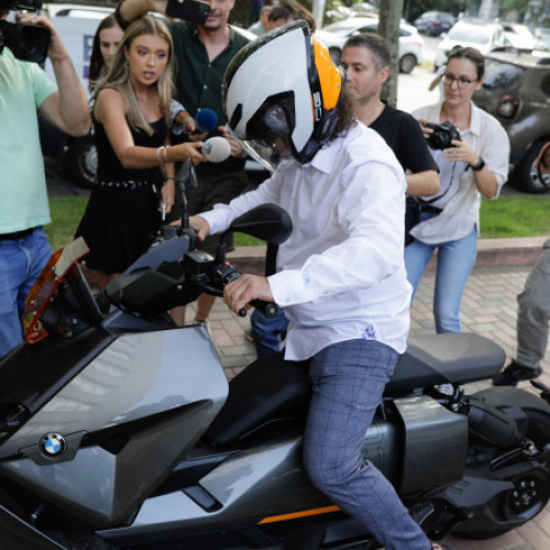 Tatăl lui Vlad Pascu: Tinerii uciși de fiul său, subiect tabu. Copii morți în condiții anume